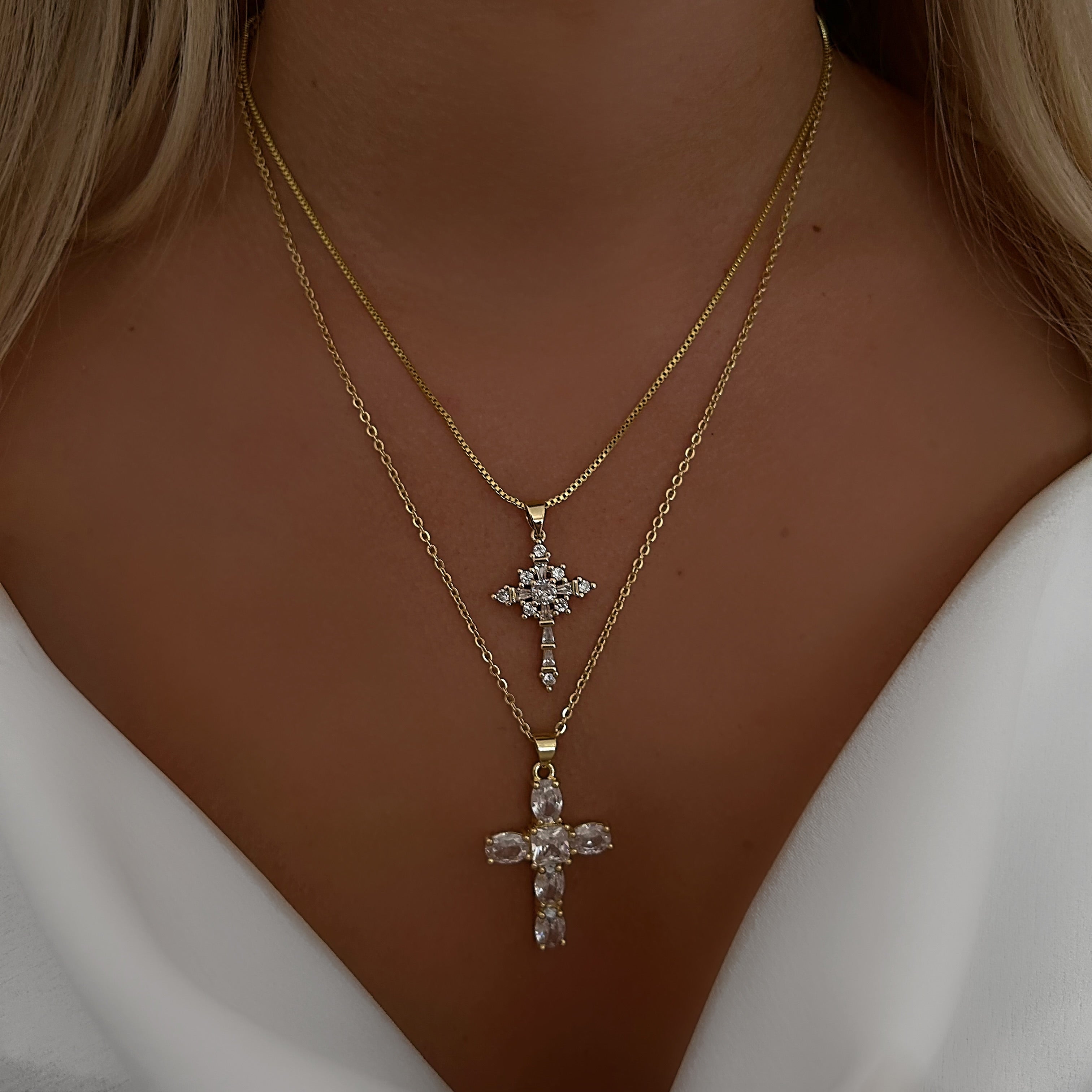 Cross necklaces 