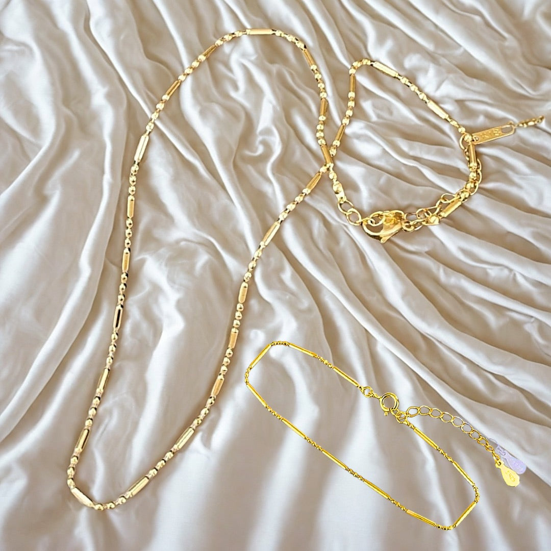 Gold dotted bead jewellery set