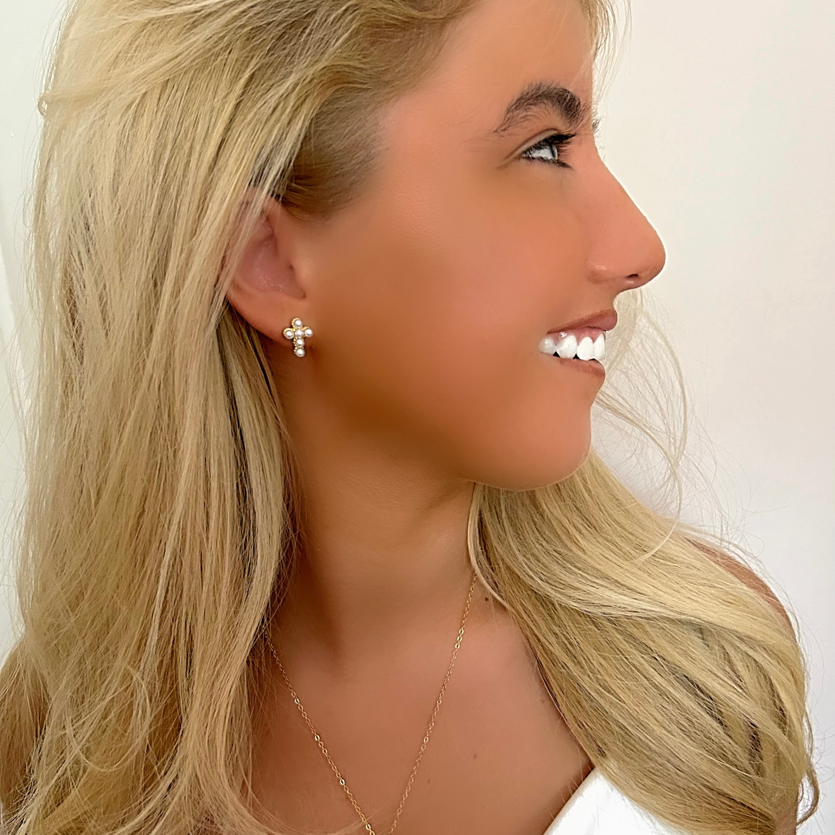 Pearl cross jewellery set