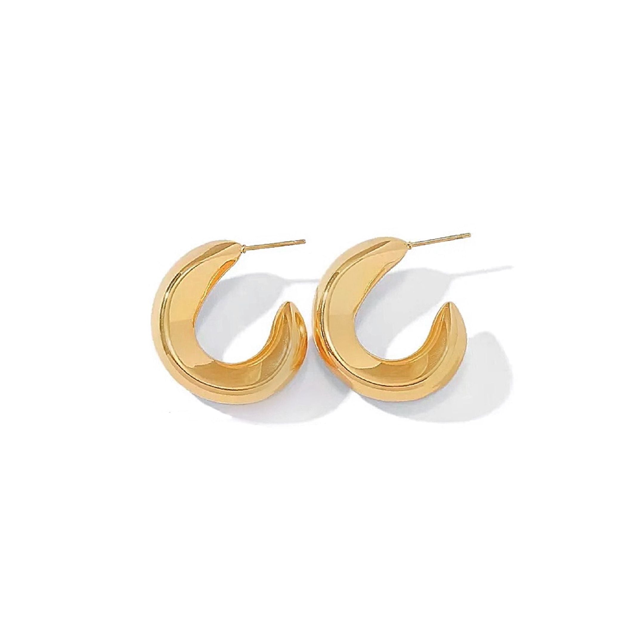 Chunky gold hoop earrings 