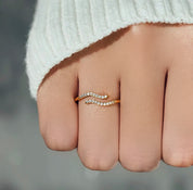 Sparkling wave ring