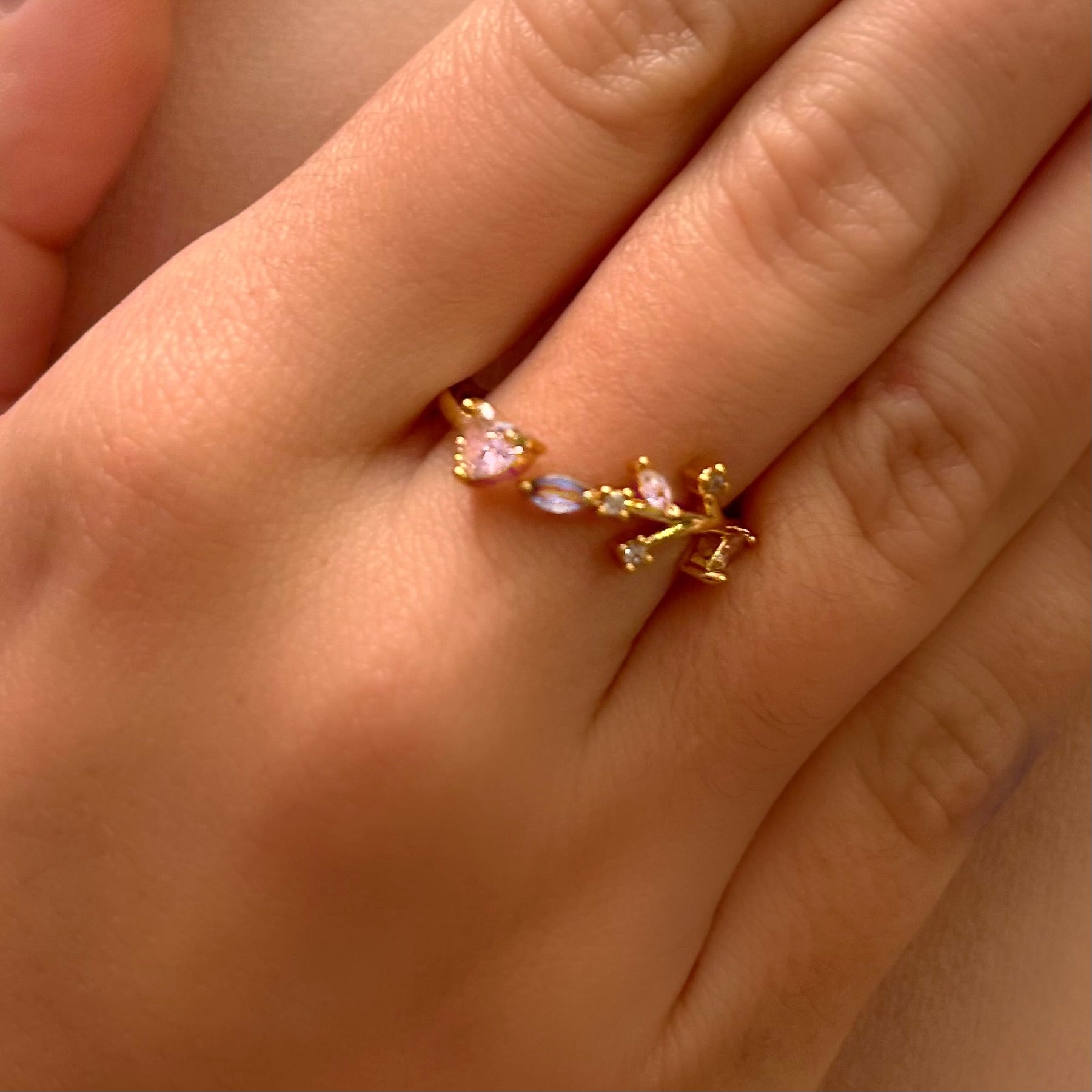 Heart flower ring