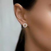 Sparkling circle stud earrings