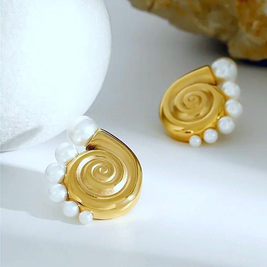 Gold shell pearl earrings
