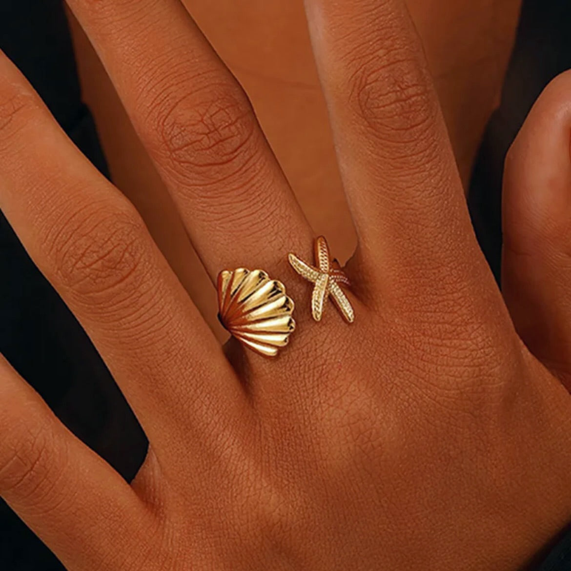 Gold starfish shell ring