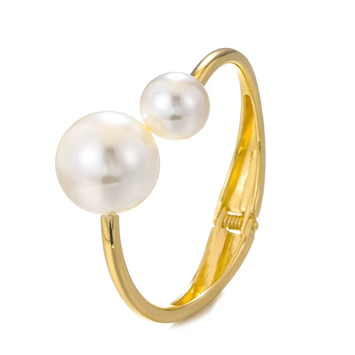 Pearl bangle