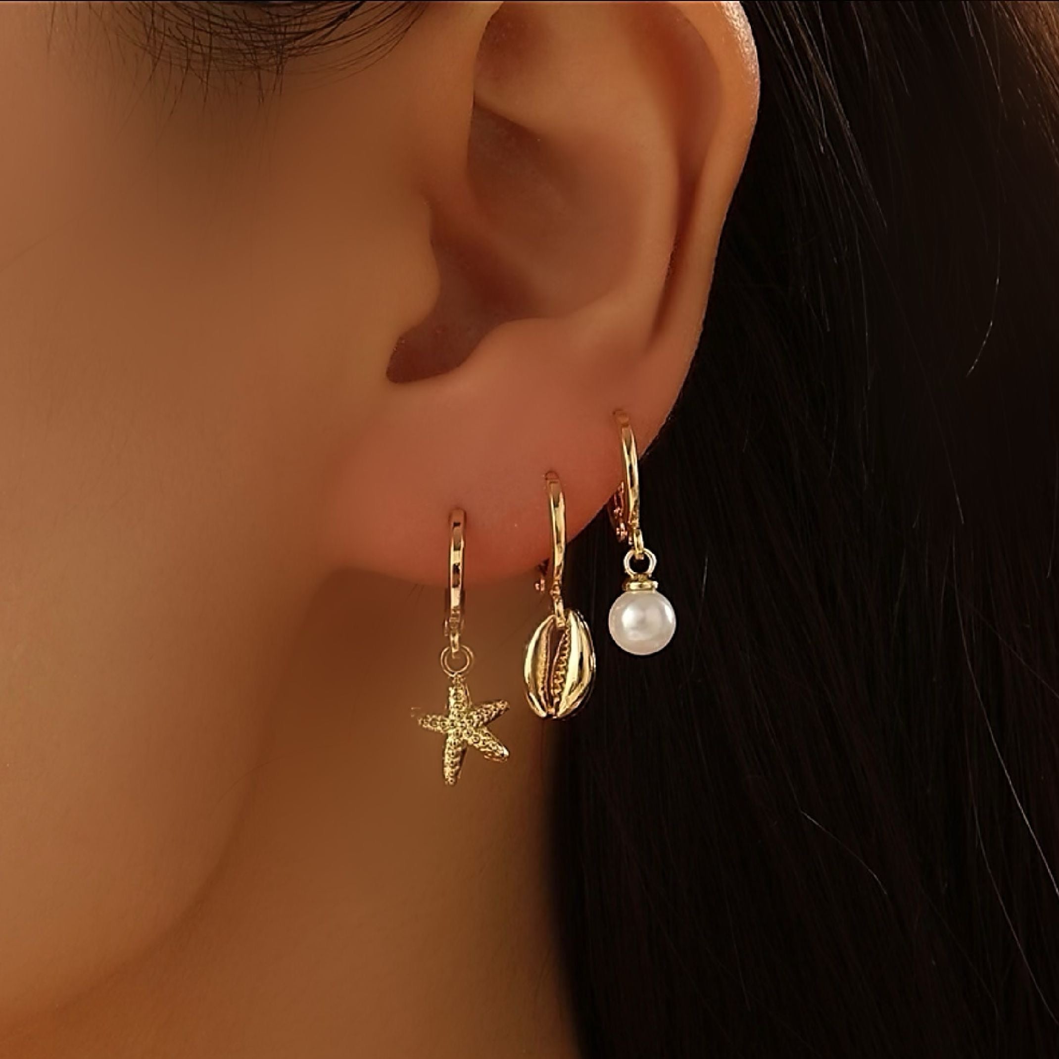 Gold beach earring set 