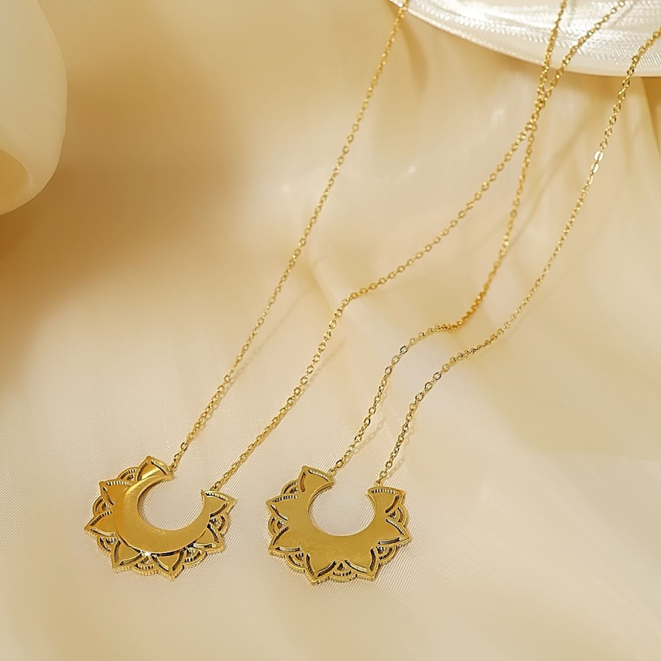 Gold creole necklace