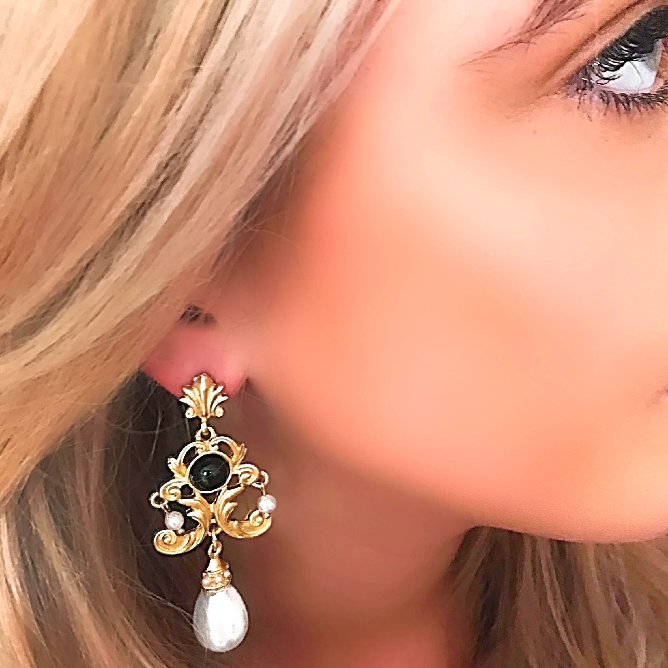 Vintage pearl earrings