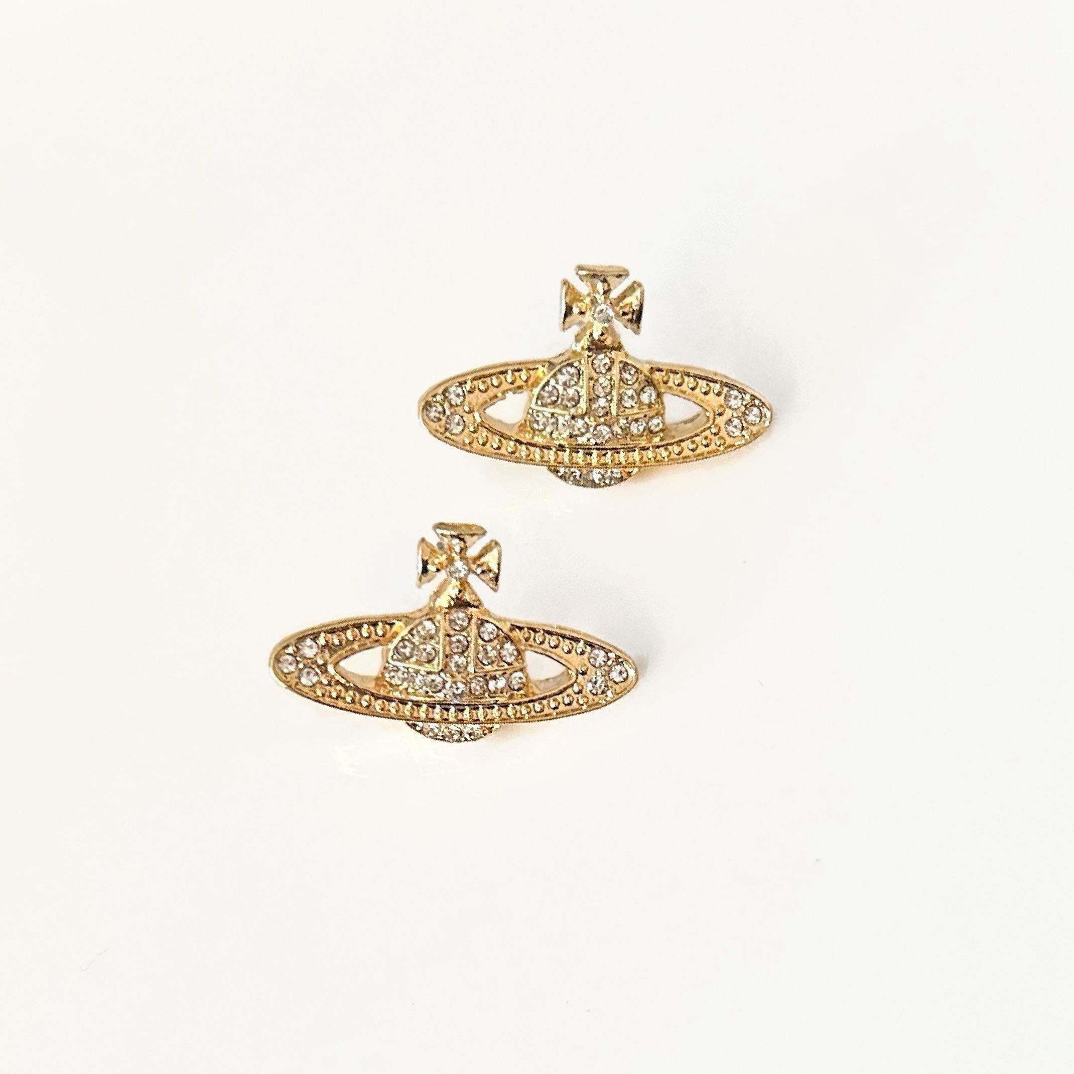 Gold orb stud earrings 