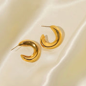 Gold curve hoop earrings