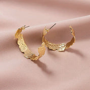 Vintage gold hoop earrings 