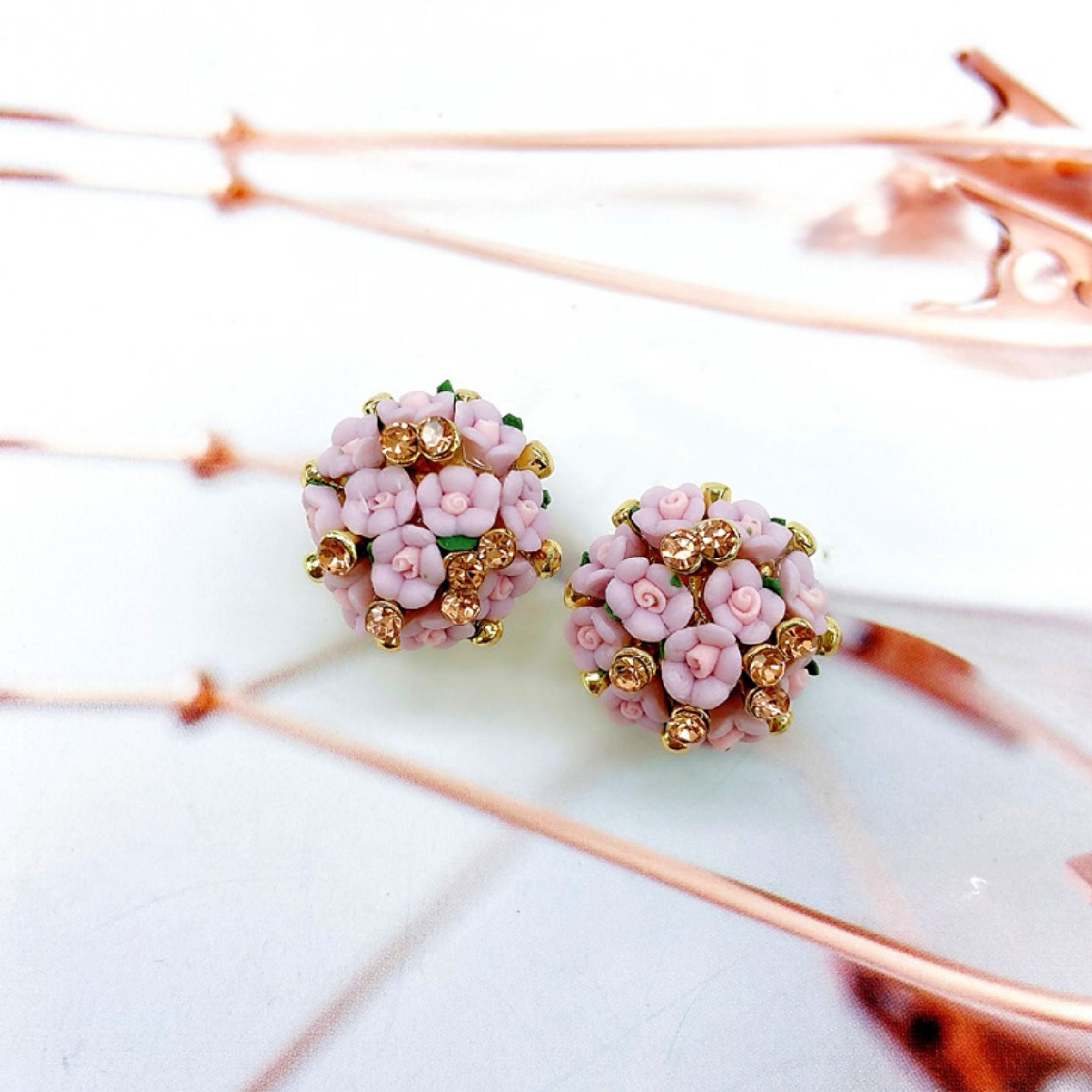 Lilac flower stud earrings 