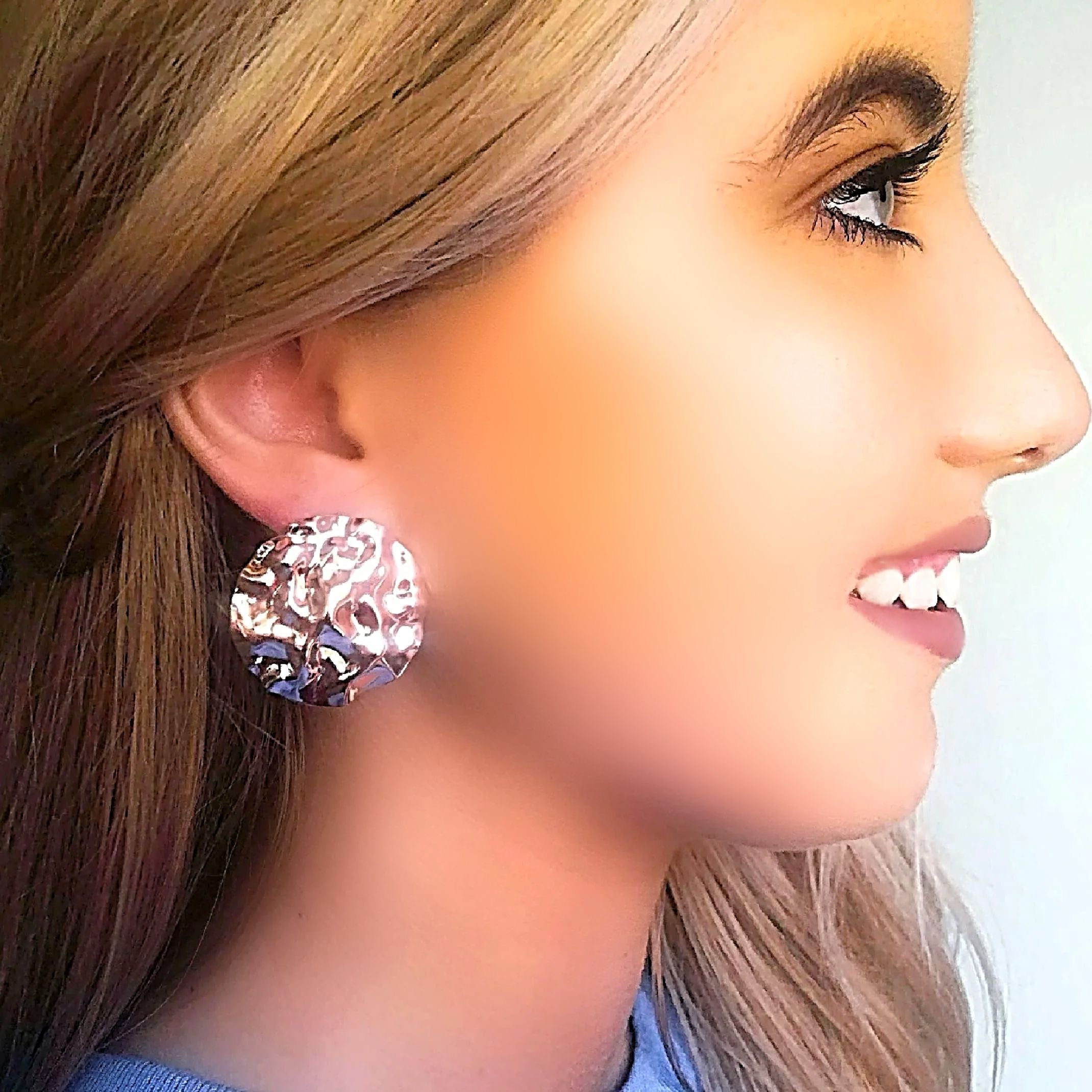 Rose gold textured earrings 