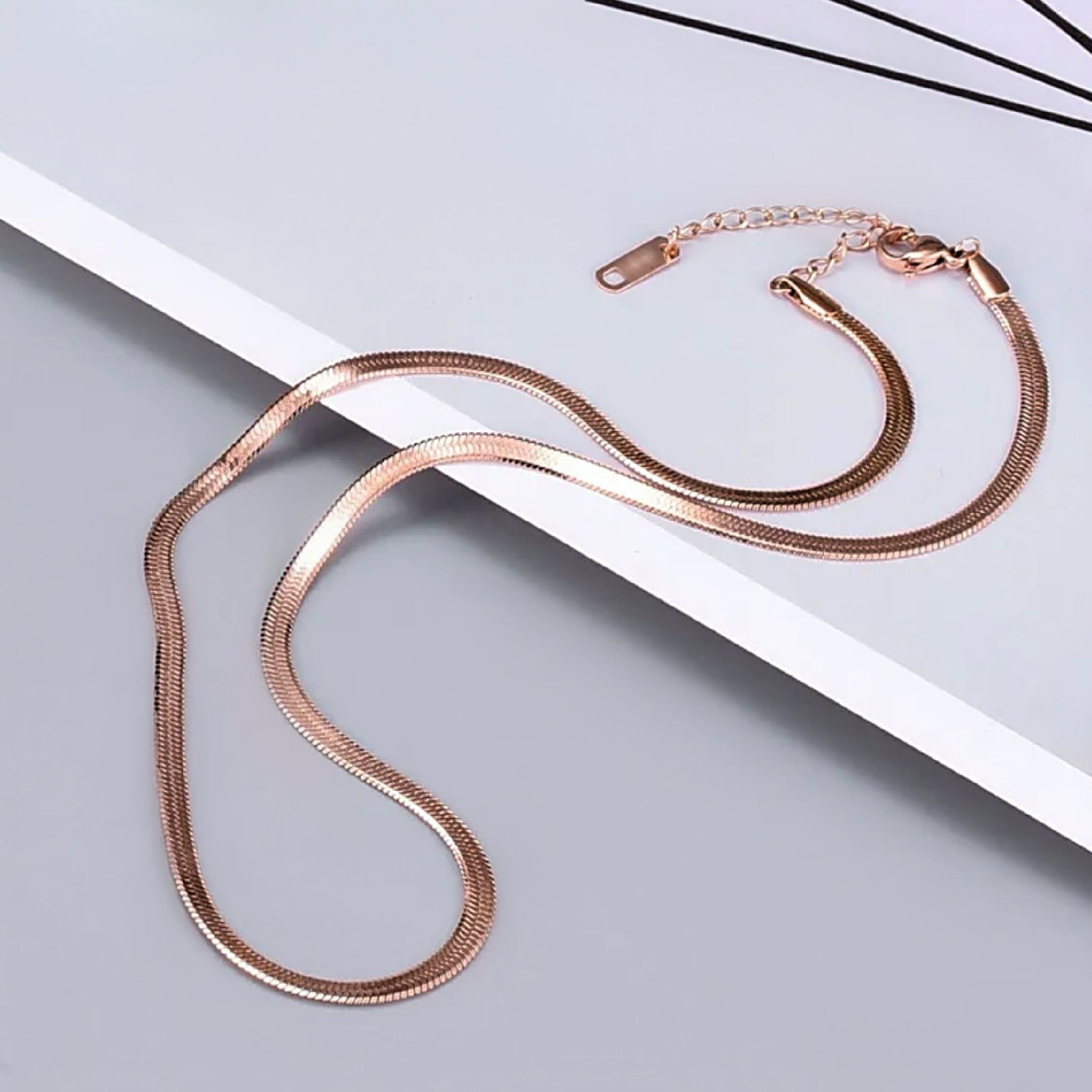 Rose gold snakeskin chain