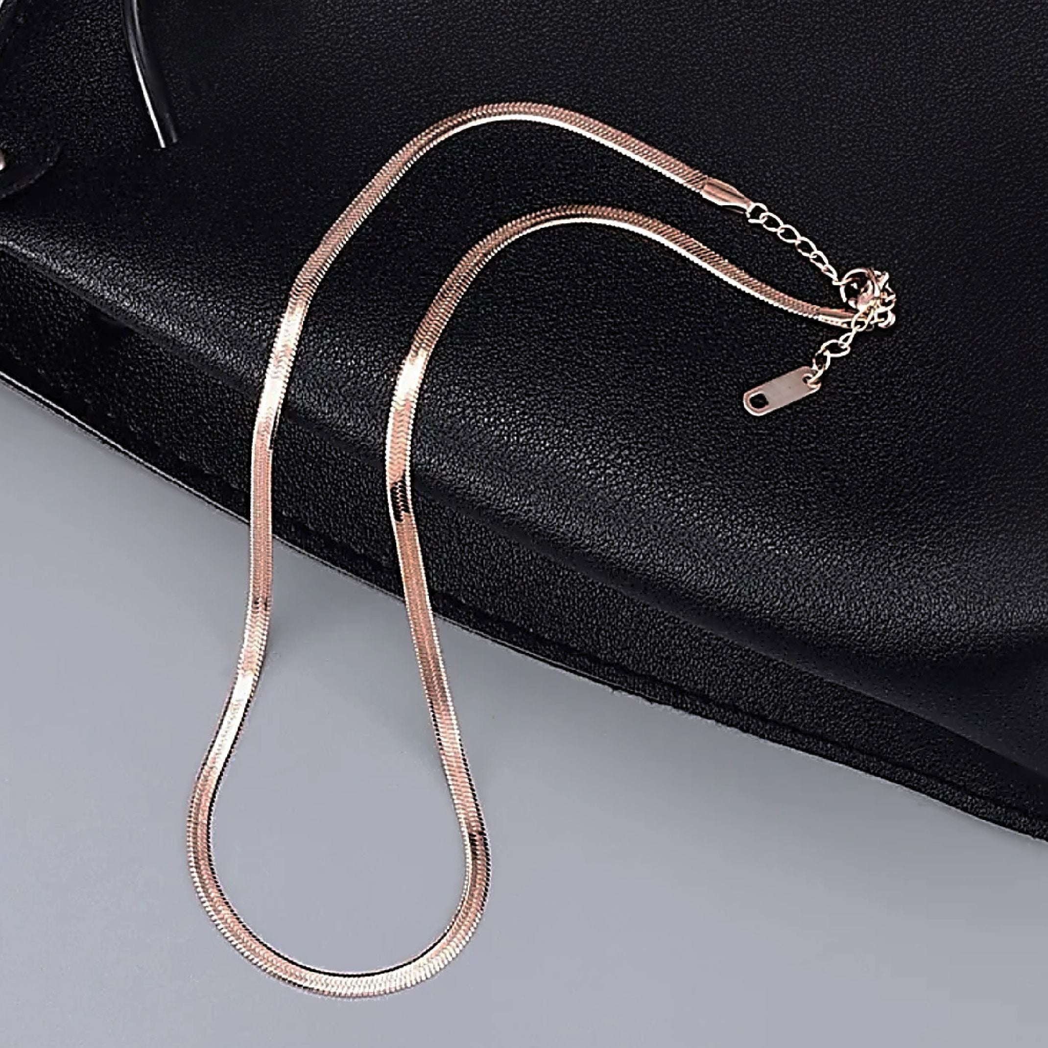 Rose gold snakeskin chain