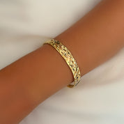 Gold bangle bracelet