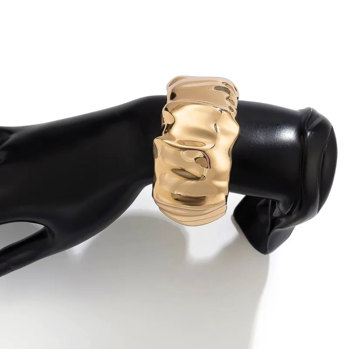 Chunky gold wave bangle
