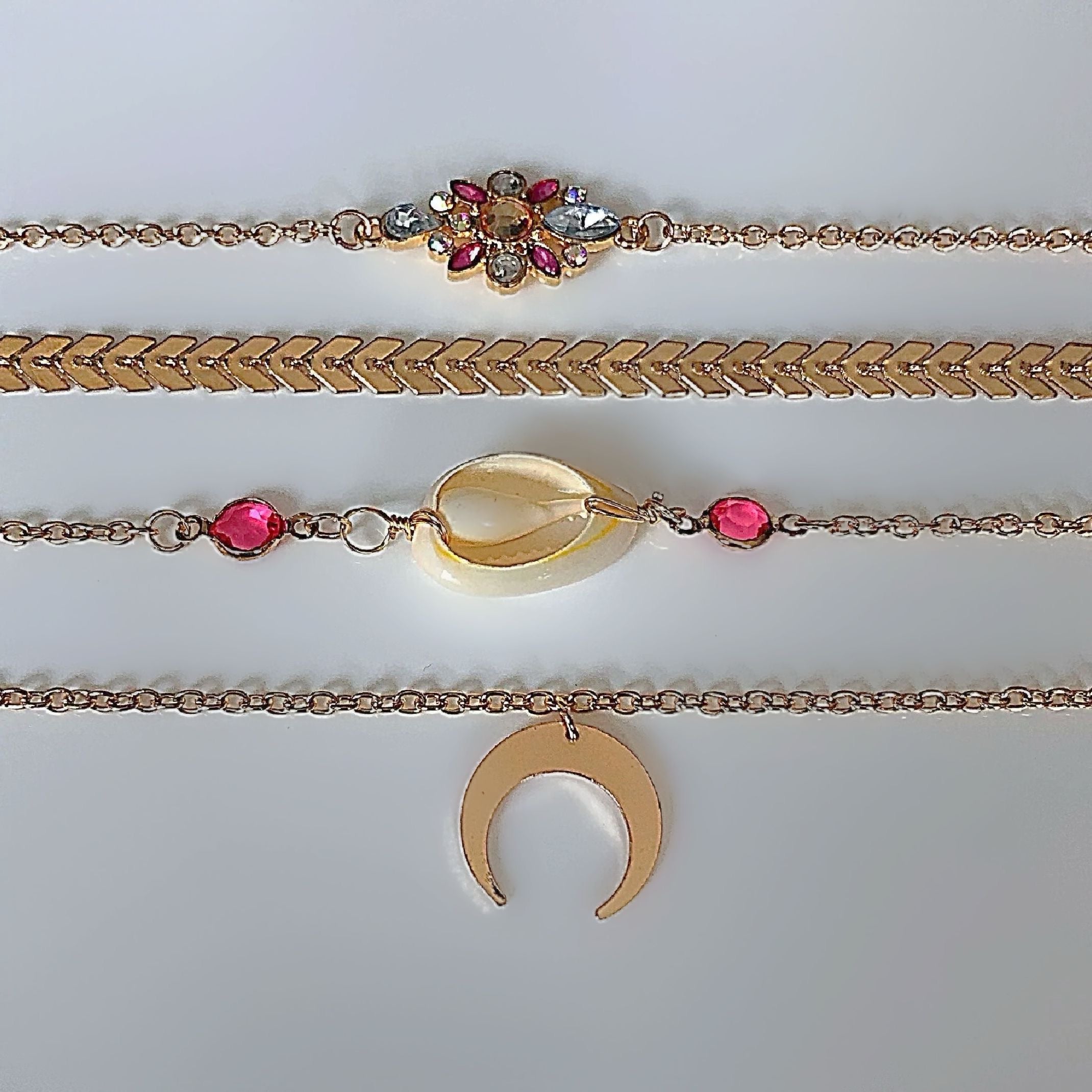 Shell pendant bracelet set