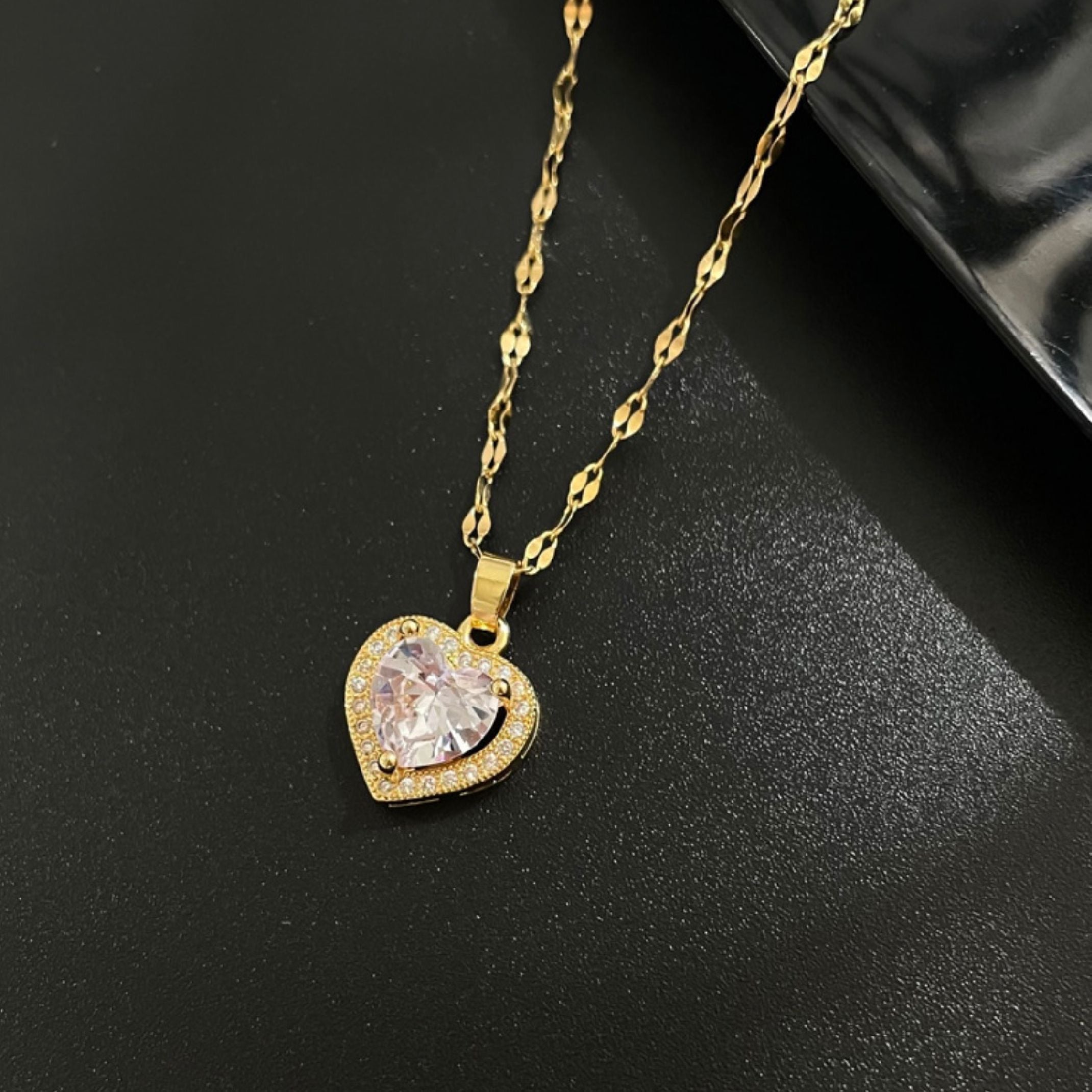Diamond heart necklace