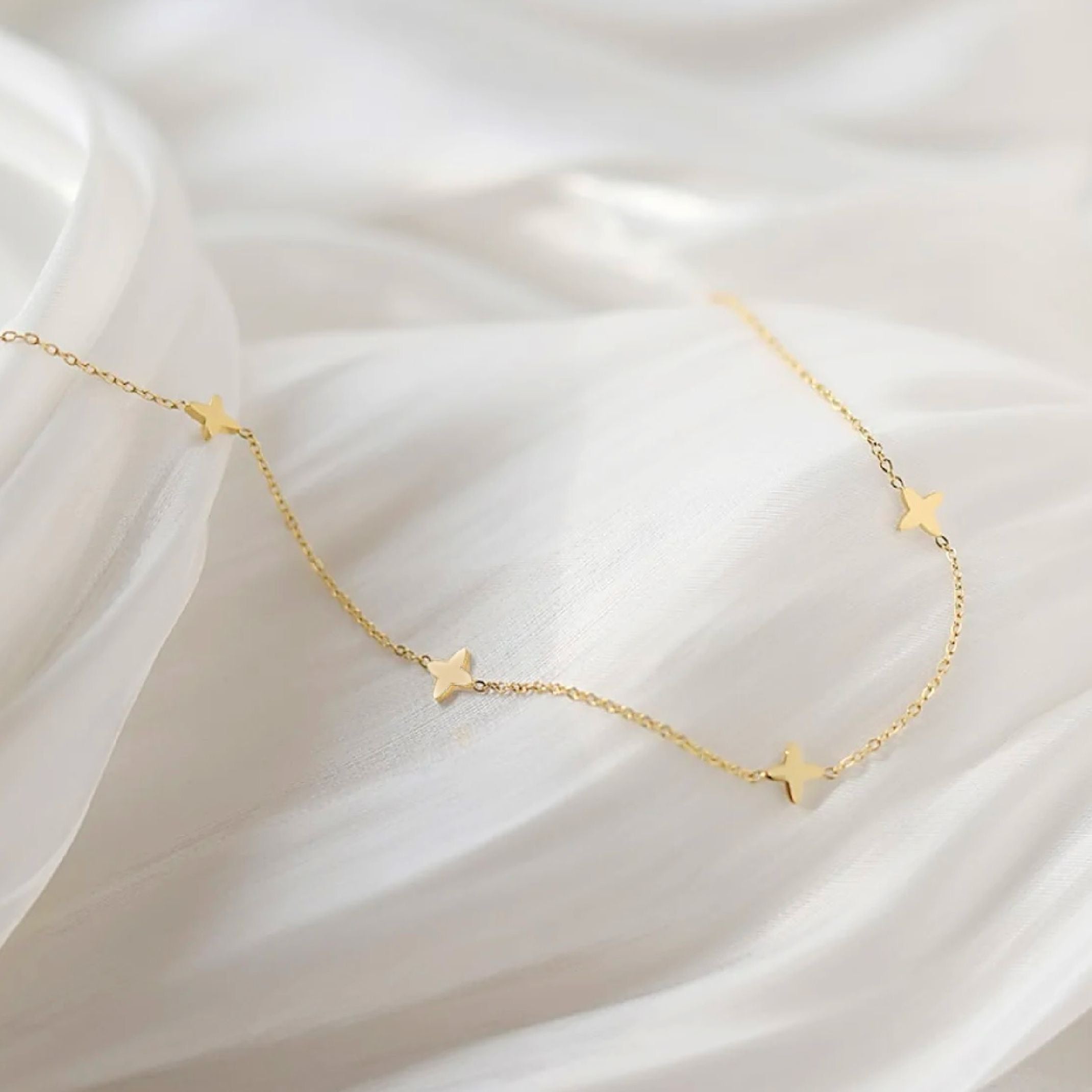 Multi star necklace