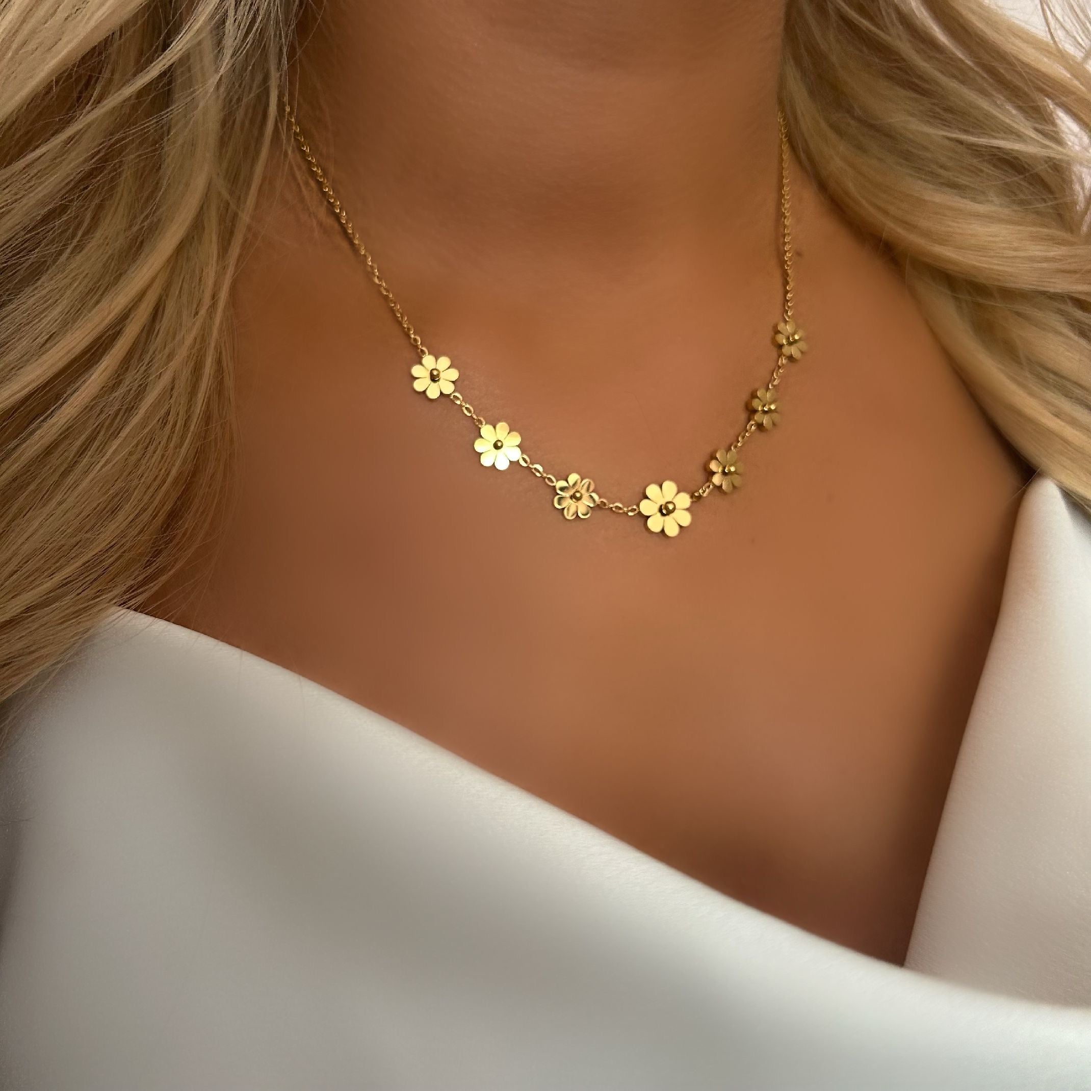 Gold flower necklace