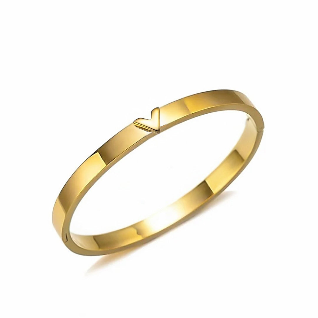 Gold v bangle