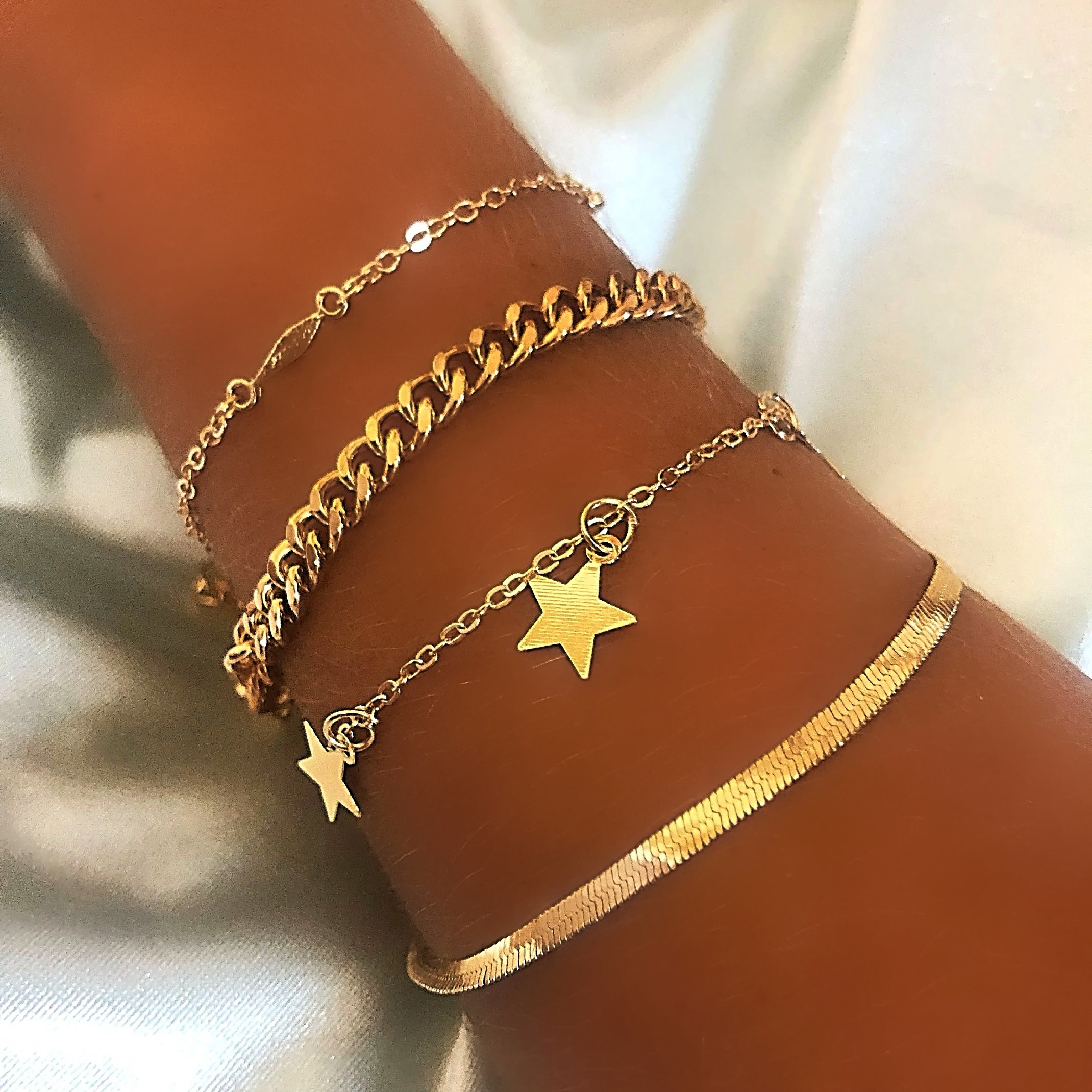 Star and snakeskin bracelet set 