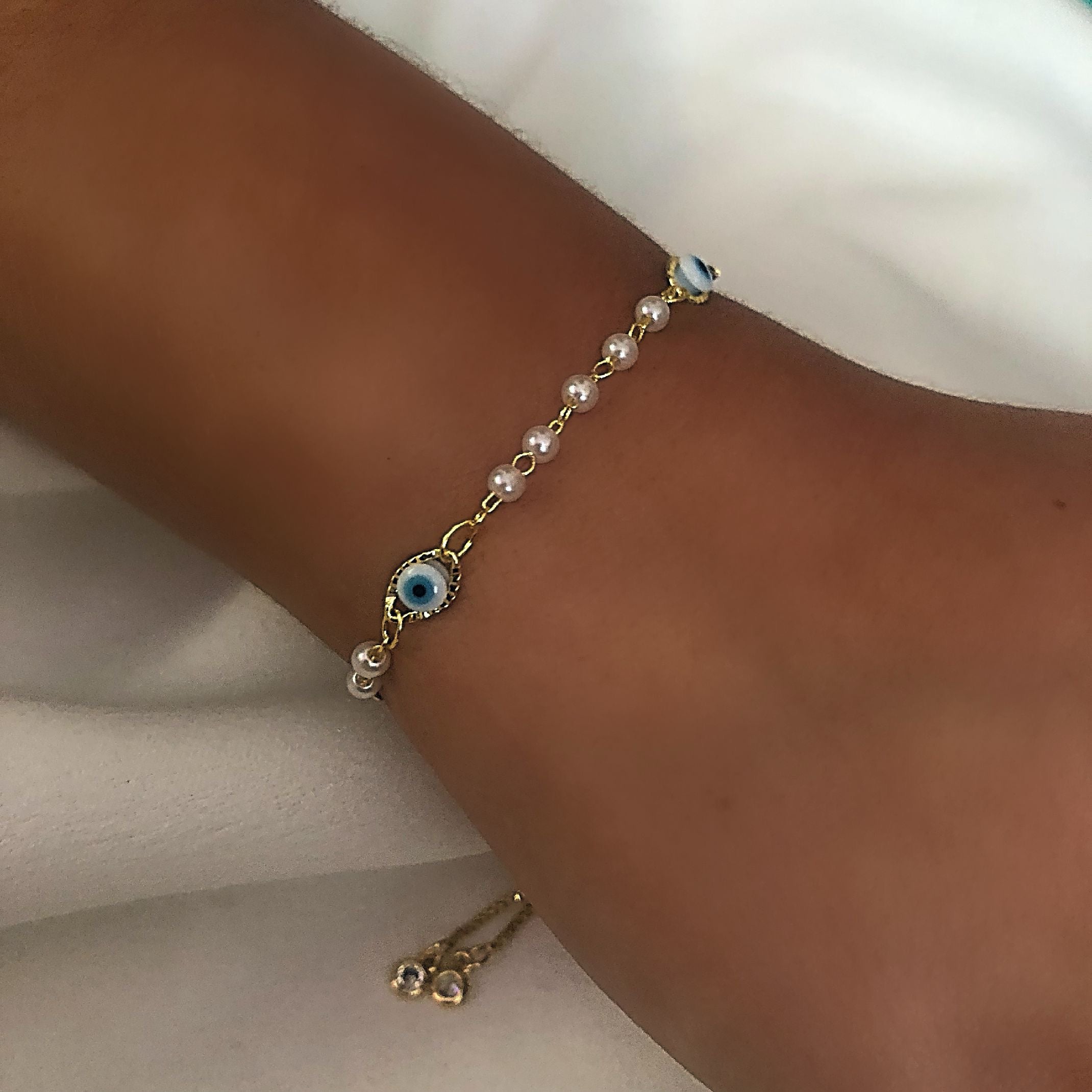 Light blue evil eye bracelet 