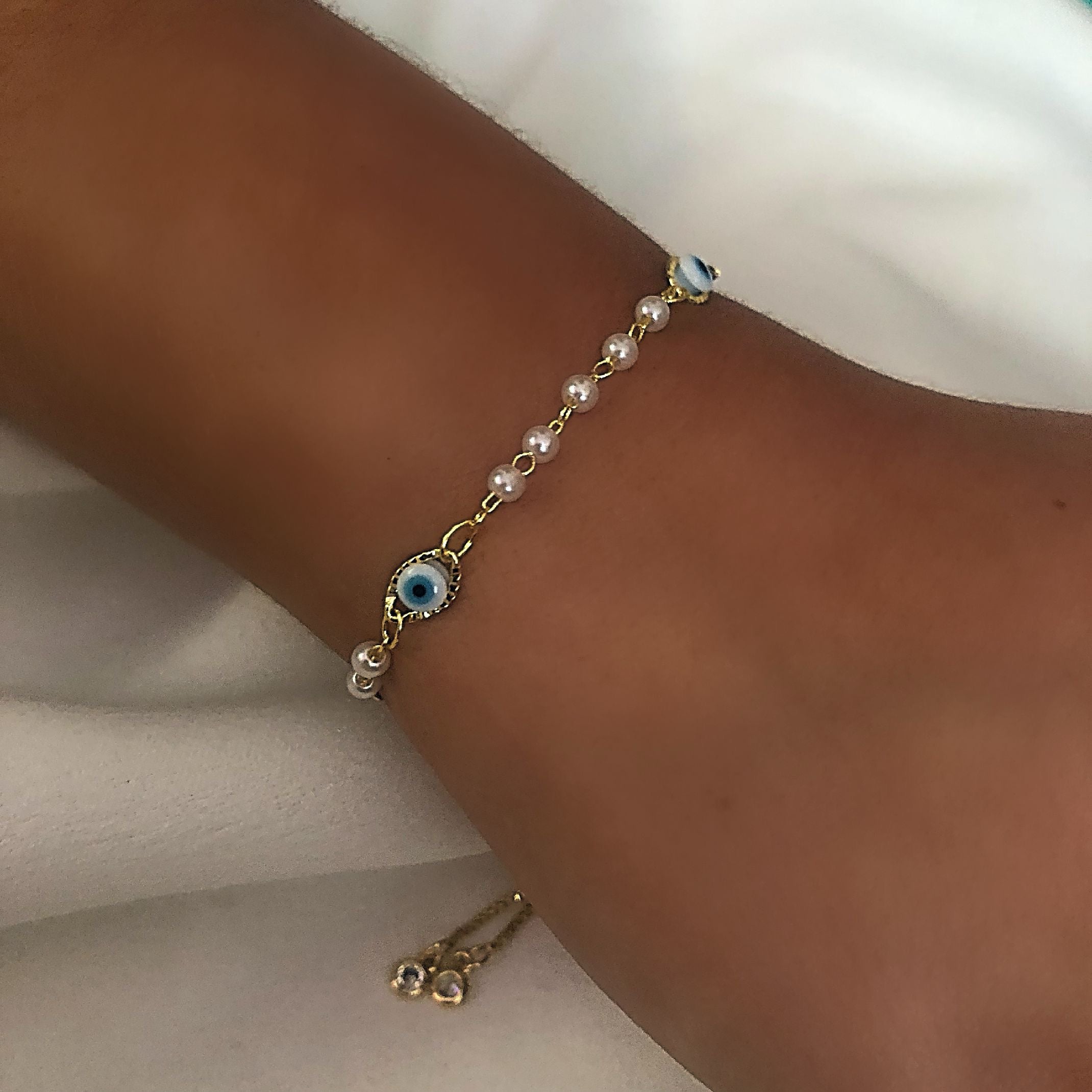 Light blue evil eye bracelet