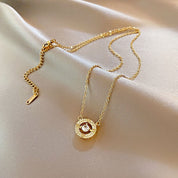 Round diamond necklace