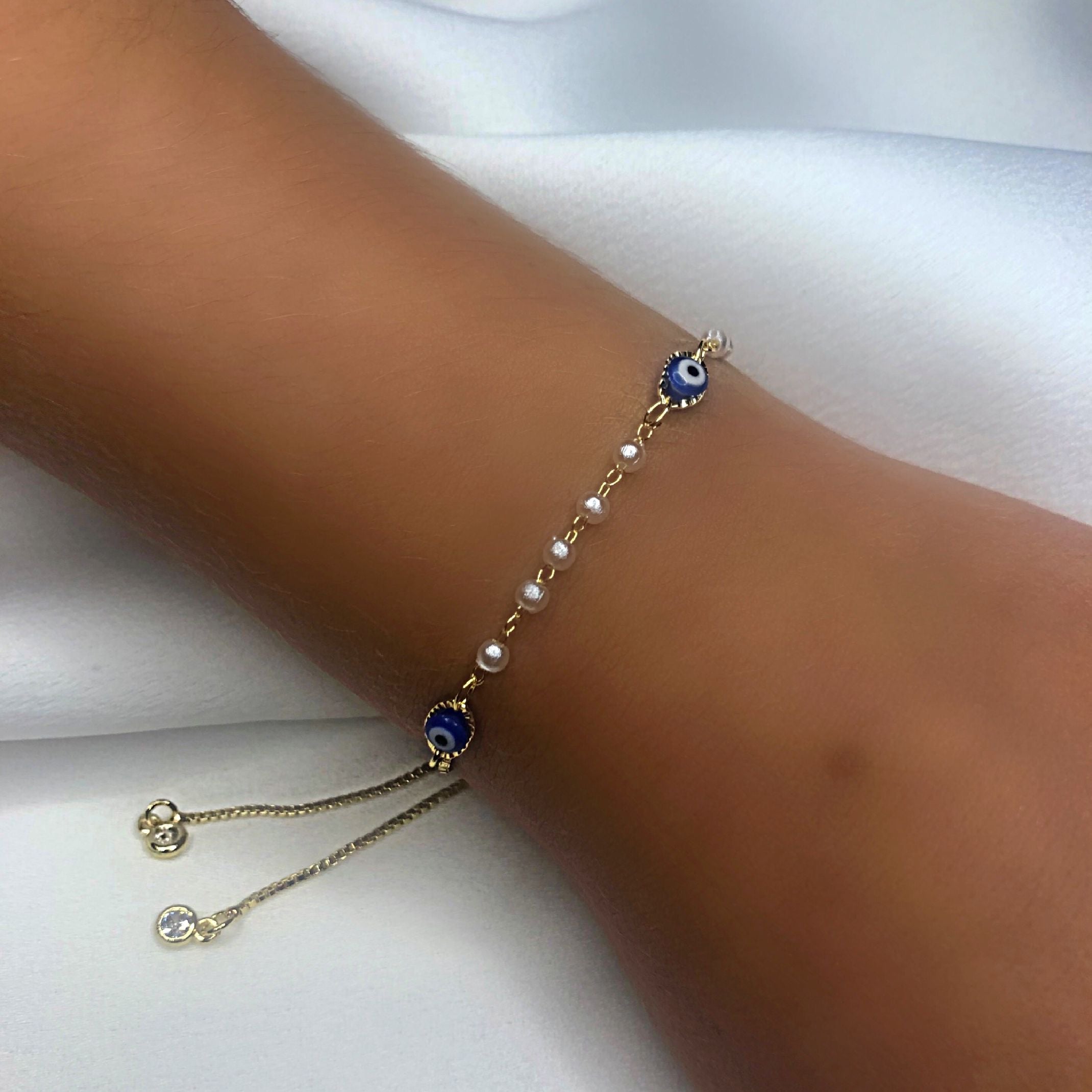 Evil eye pull bracelet