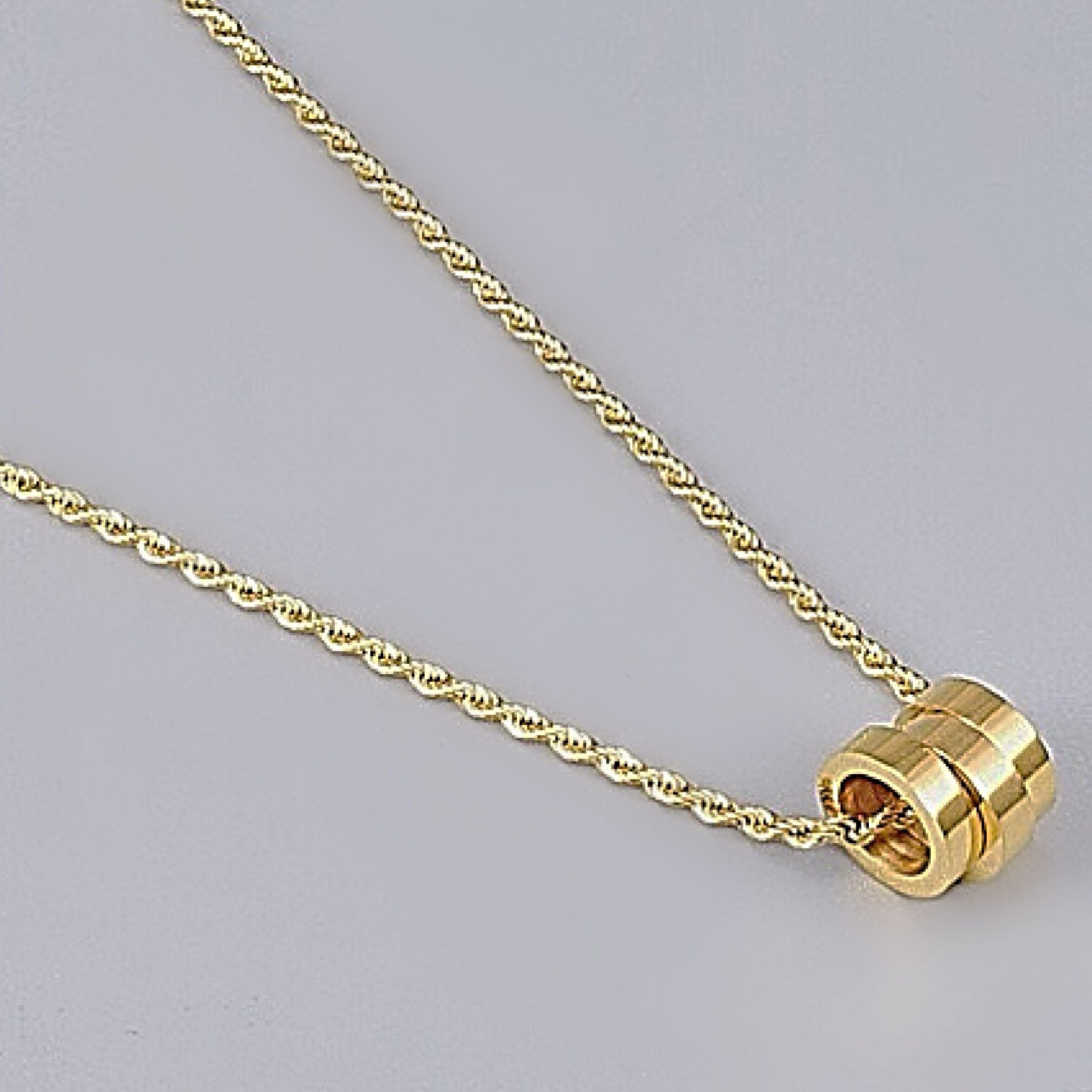 18K Gold Triple Ring Twist Necklace