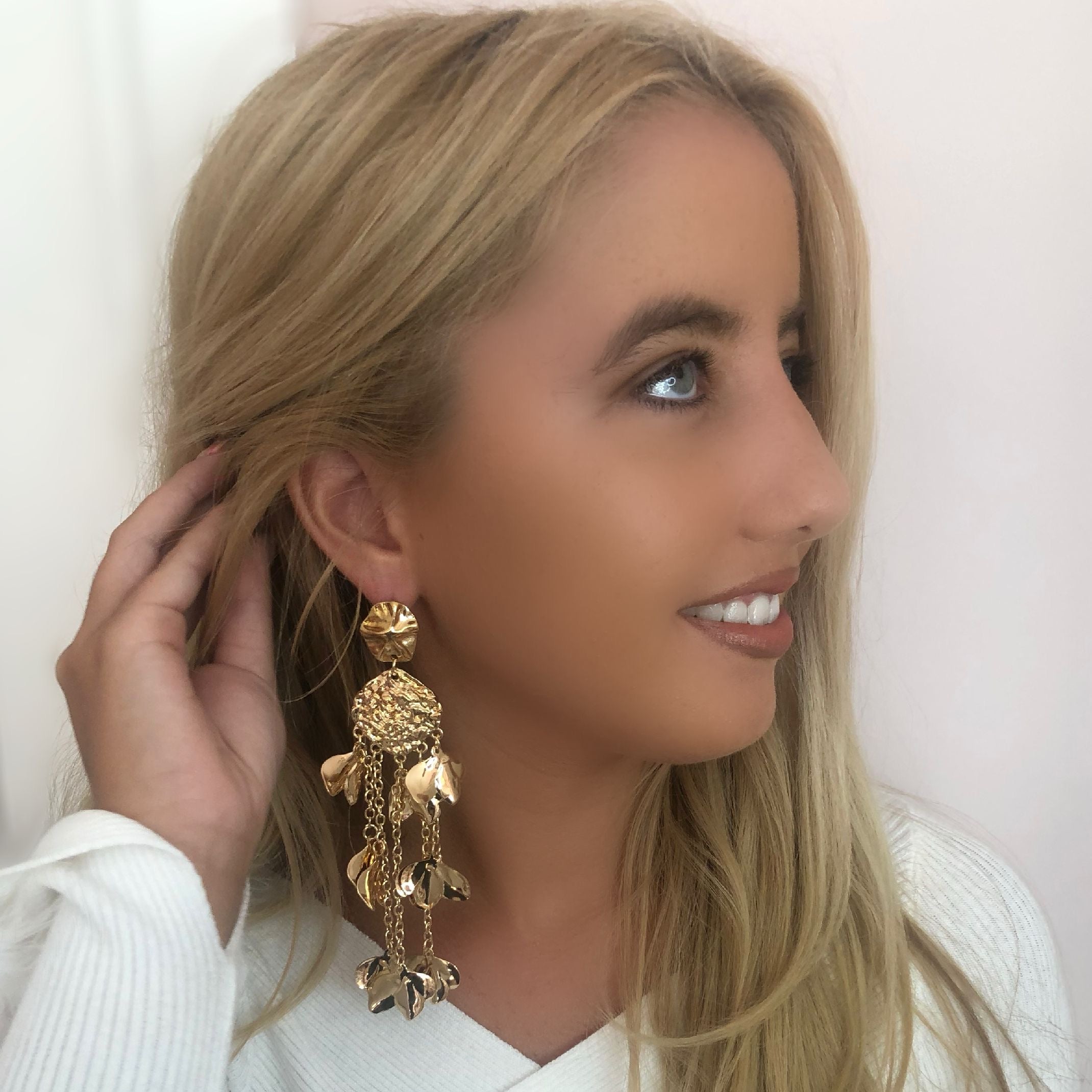 Gold chandelier earrings 