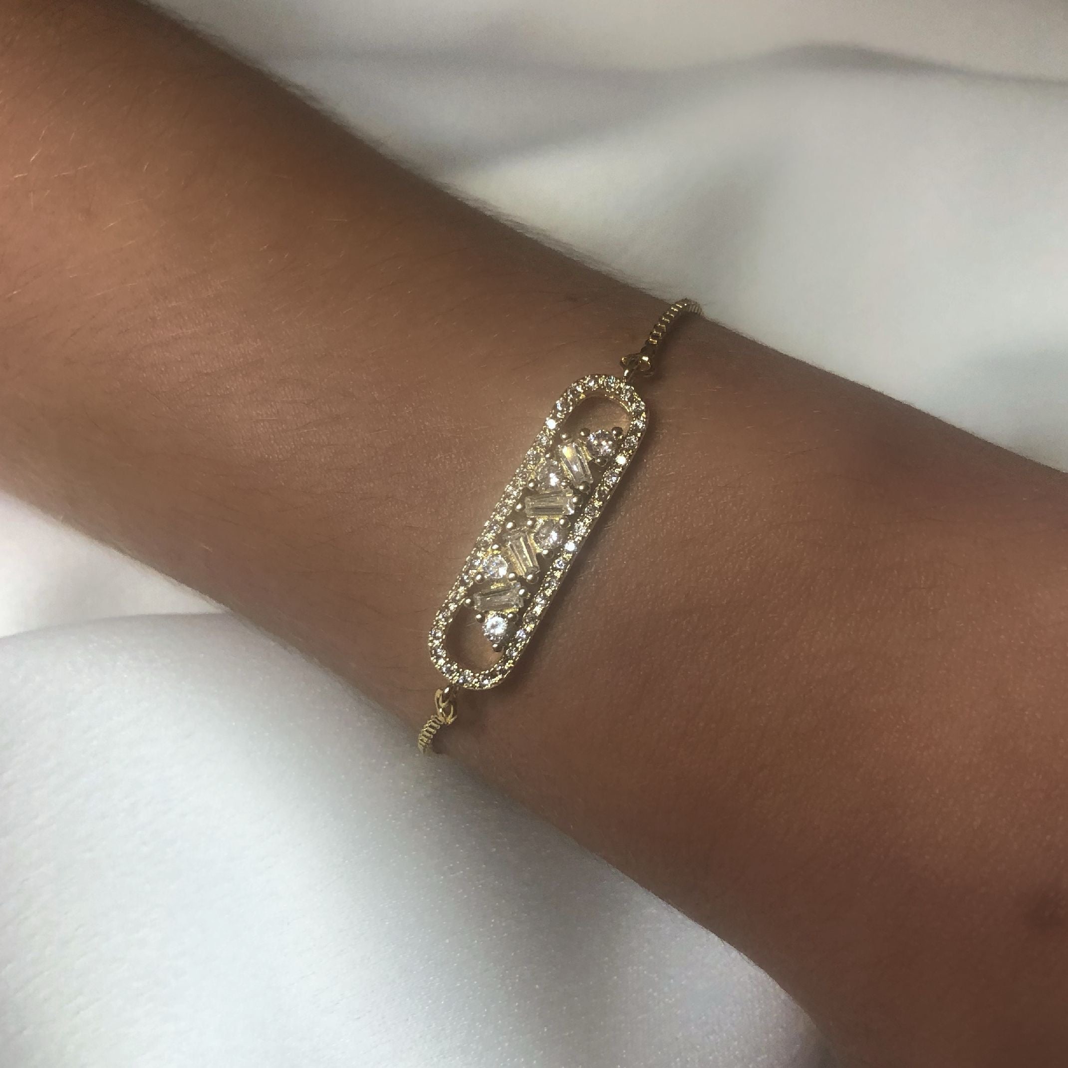 Geo crystal pull bracelet