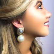 Glam pearl earrings
