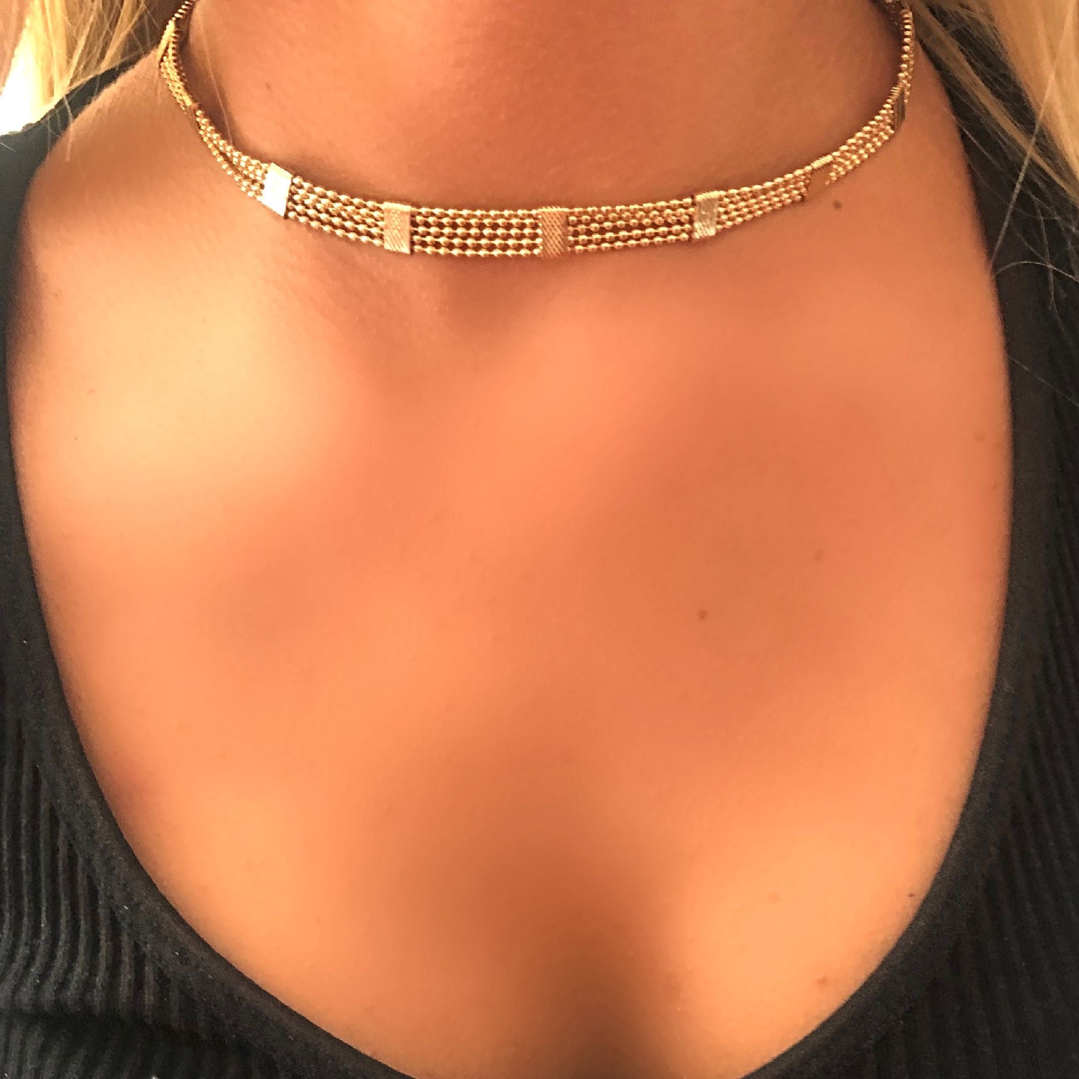 Gold chain choker necklace 