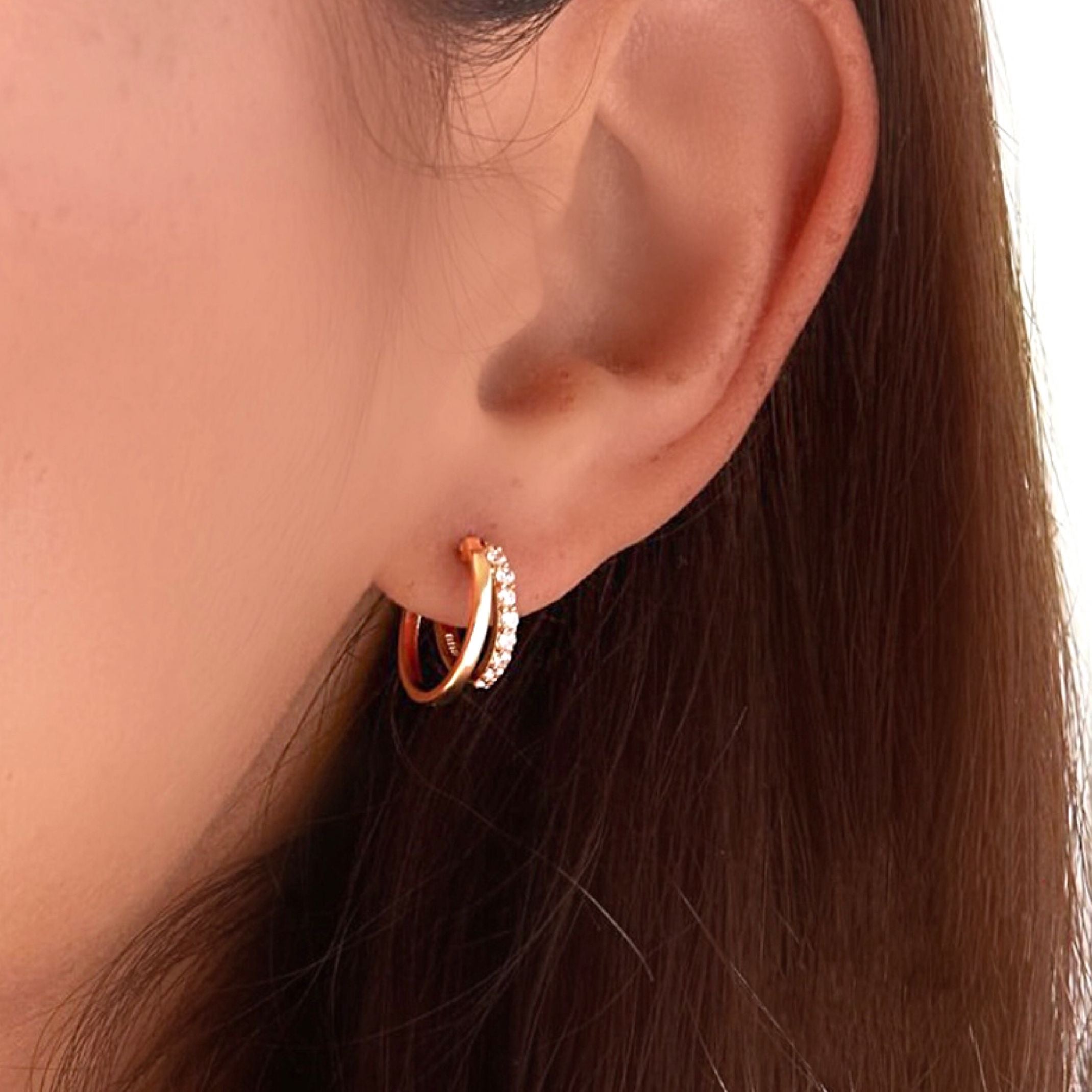 Diamond double curve hoops