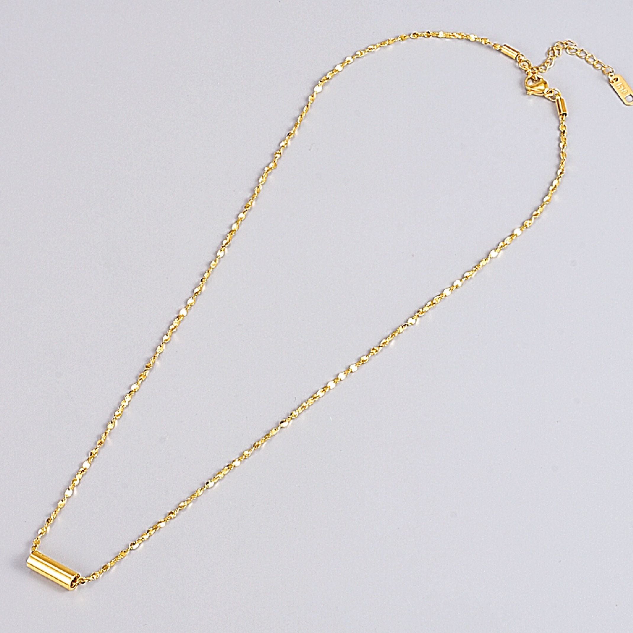 18k gold cylinder pendant necklace 