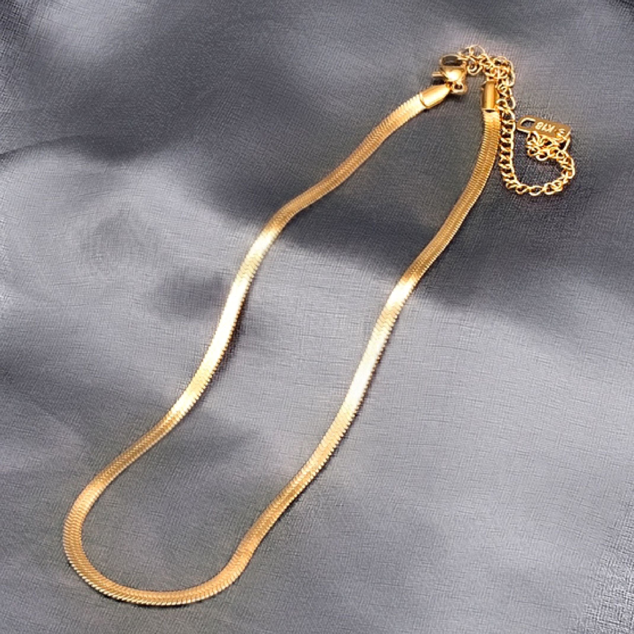 18K gold snakeskin chain