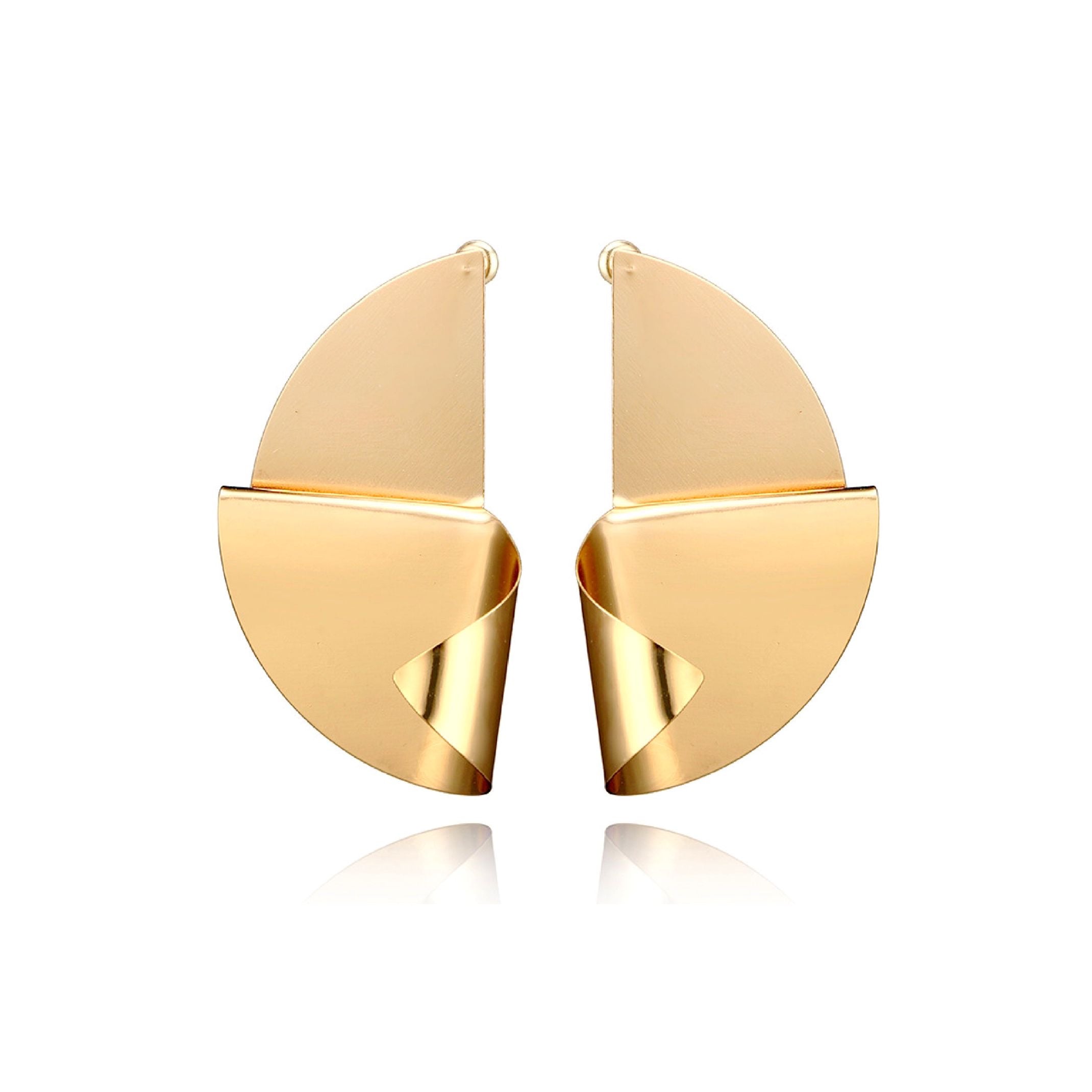 Gold shape earrings 