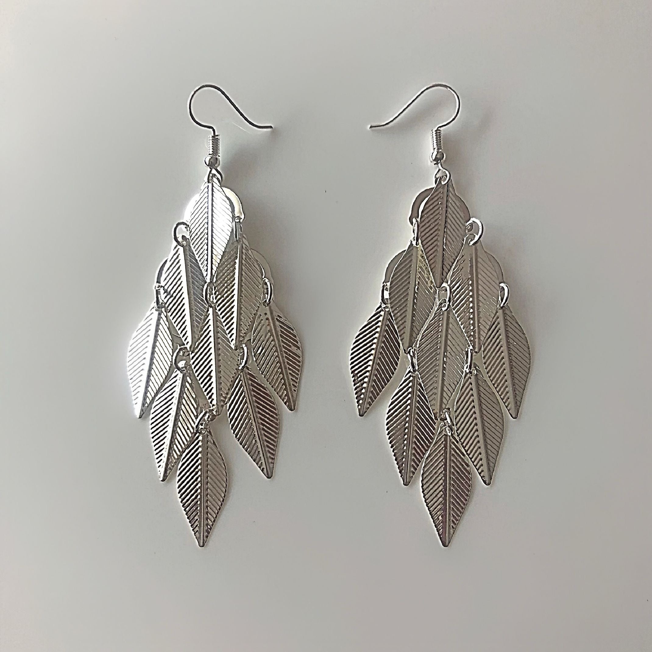 Silver leaf dangle earrings 