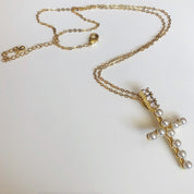 Pearl cross chain