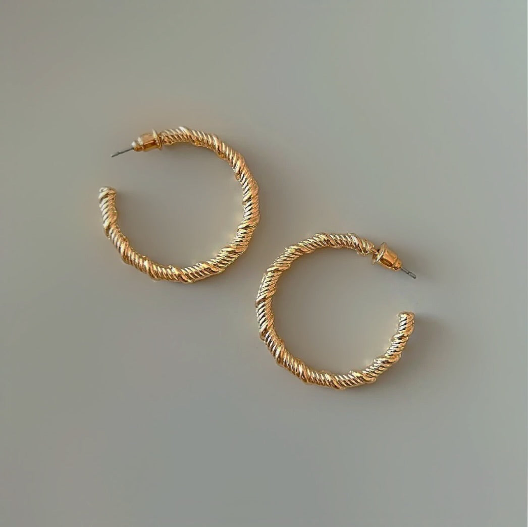 Gold twist hoop earrings