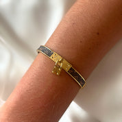 Gold lock bangle 