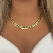 Gold snakeskin twist necklace 