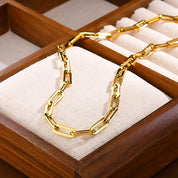 Gold paperclip chain necklace 