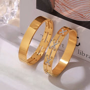 Xo bangle