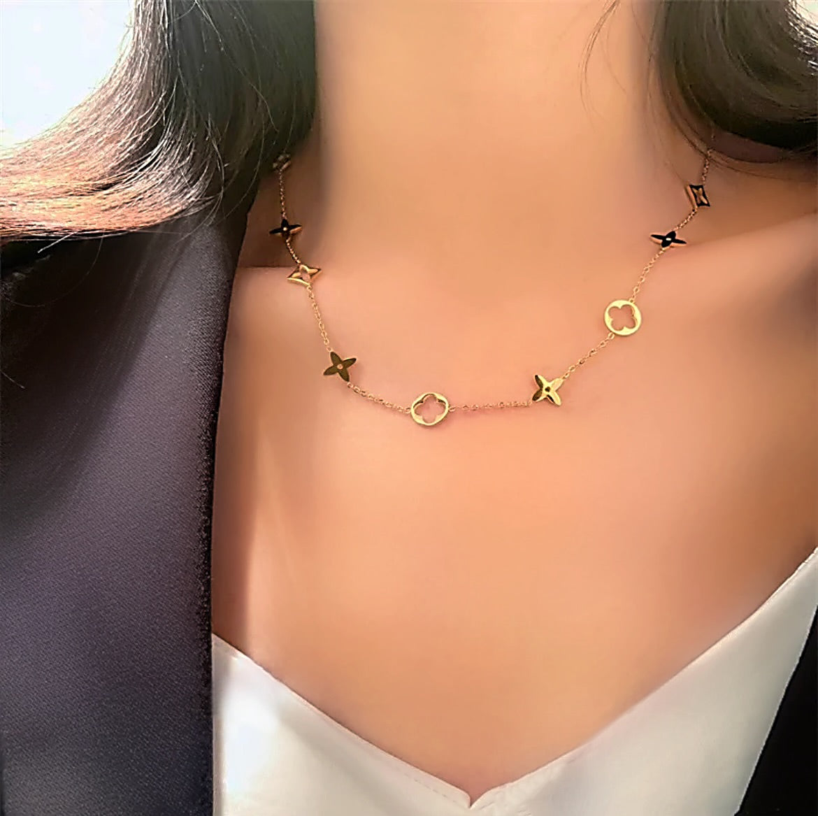 LV necklace 