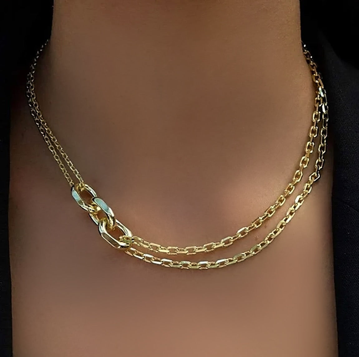 Gold chunky link necklace 